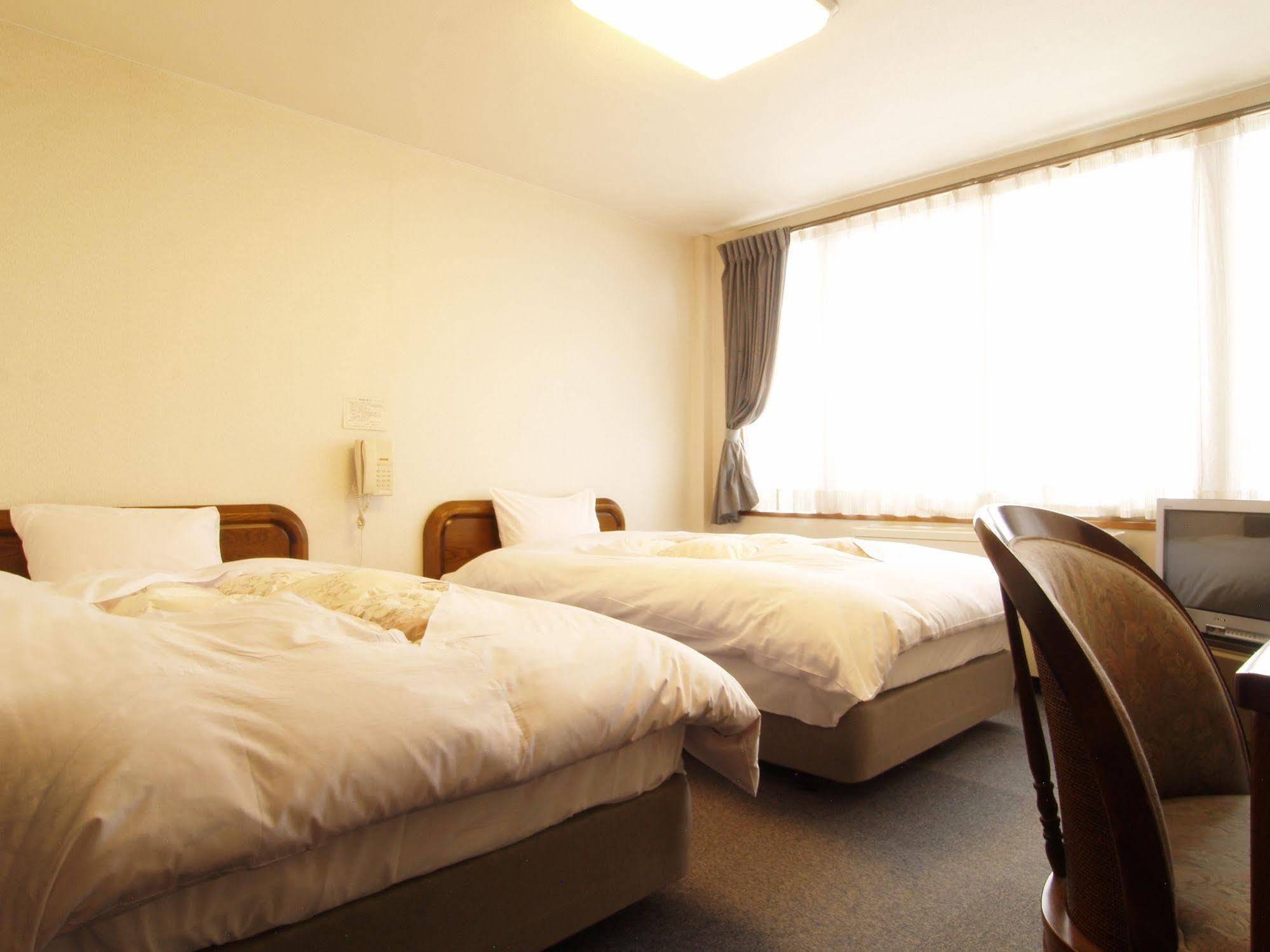 Central Inn Hakuba Eksteriør billede